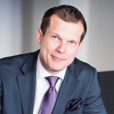 Antti Lahtinen: Hiljainen Elokuvan Konehuoneosaaja Ja Kuustosen Kumppani